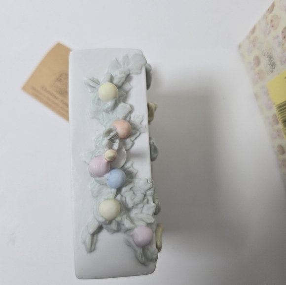 Precious Moments Christmas Fireplace Figurine 1990 524883 - Picture 7 of 8